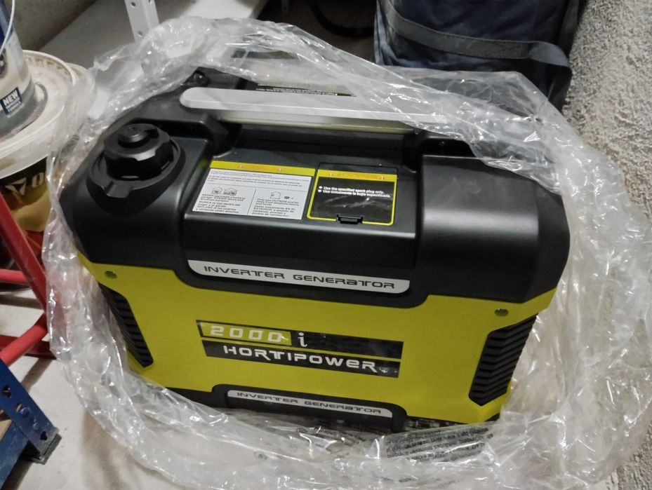 Тих портативен бензинов генератор 2000W