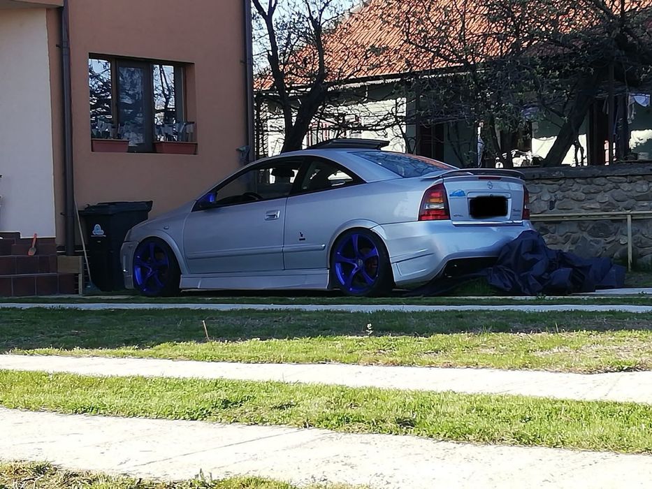 Opel astra g  bertone 2.0 turbo