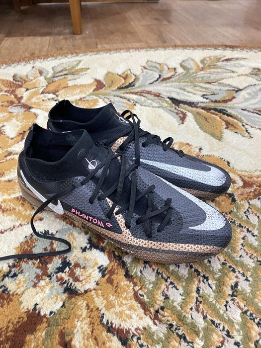 Бутсы Nike Phantom