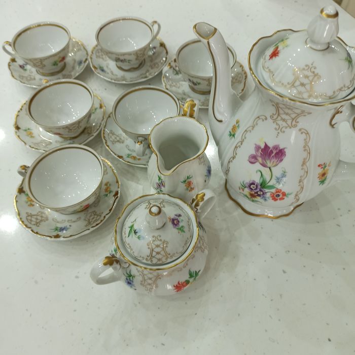 Кофейный  сервиз  (Антиквариат)