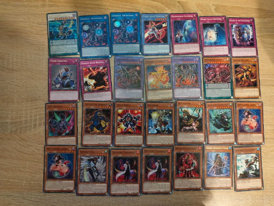 Yu gi oh карати (364 бр.)