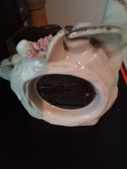 Порцеланов часовник старинен