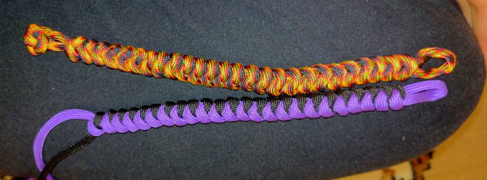 Vând/fac la comanda obiecte din Paracord.