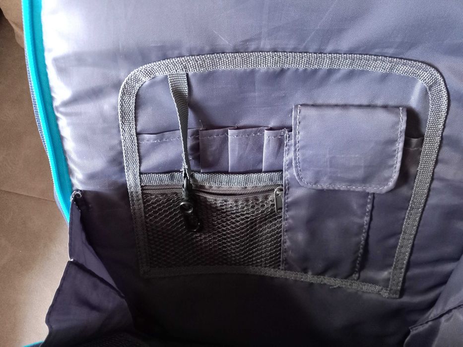 Ученическа раница за момче Herlitz be.bag с твърд гръб и стабилно дъно