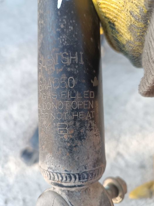 Задни амортисьори за Митсубиши Оутлендър /  Outlander до 12г.