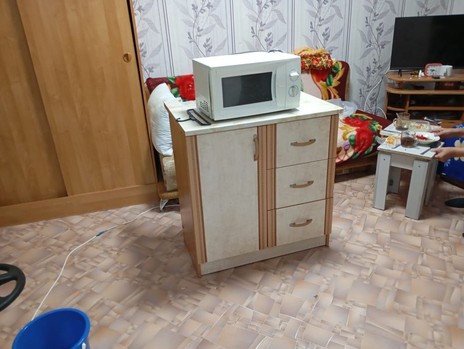 Гарнитур кухонный