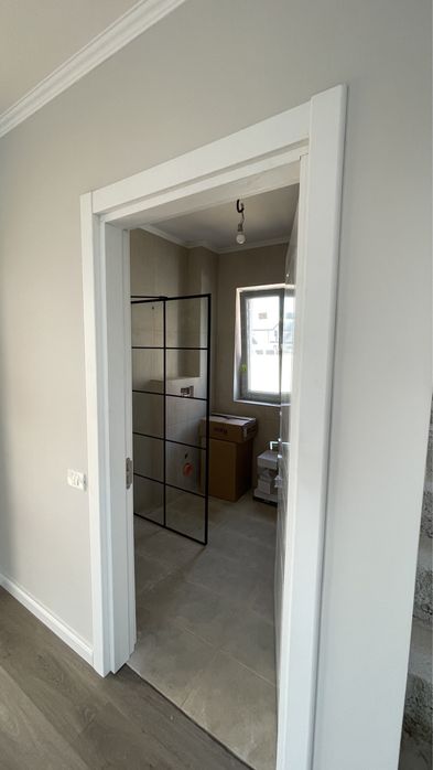 Casa de vanzare,3 bai,Teren 325 mp,oras Pantelimon,Gaze,canalizare,apa