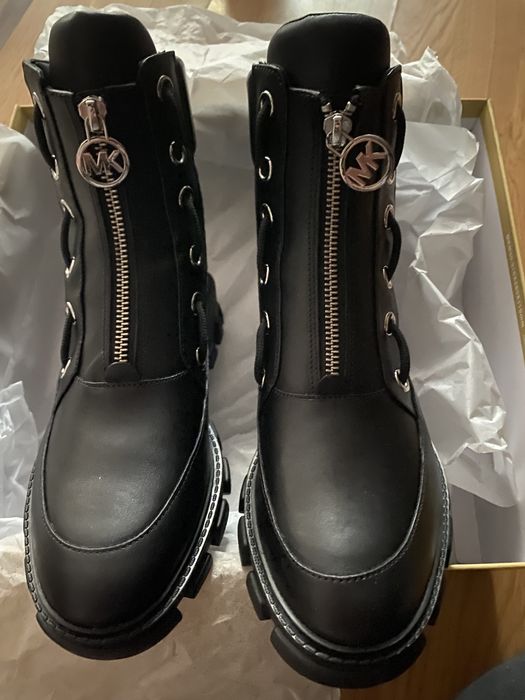 Ghete Michel Kors Piele Noi