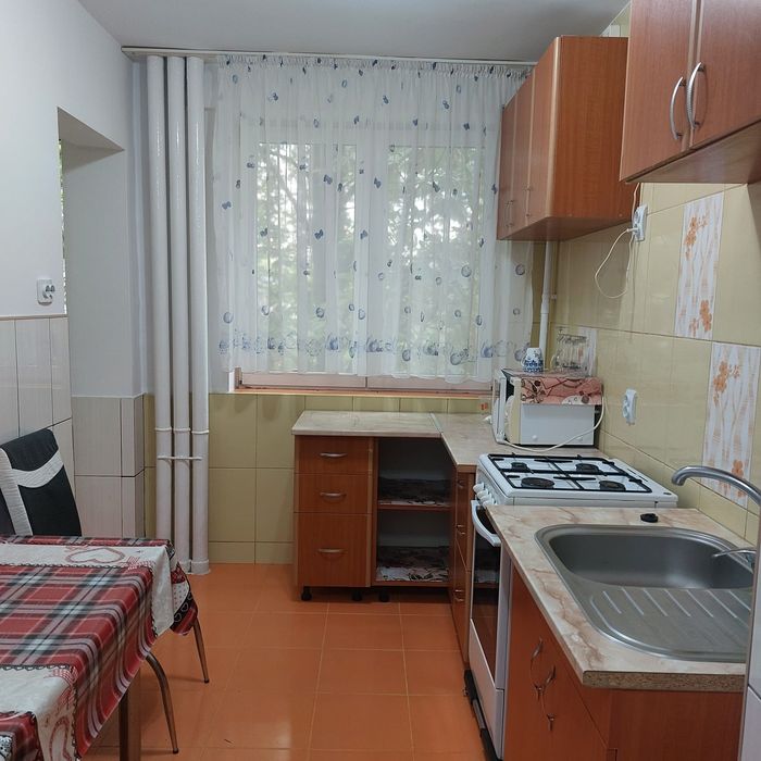 Apt 2 camere de închiriat