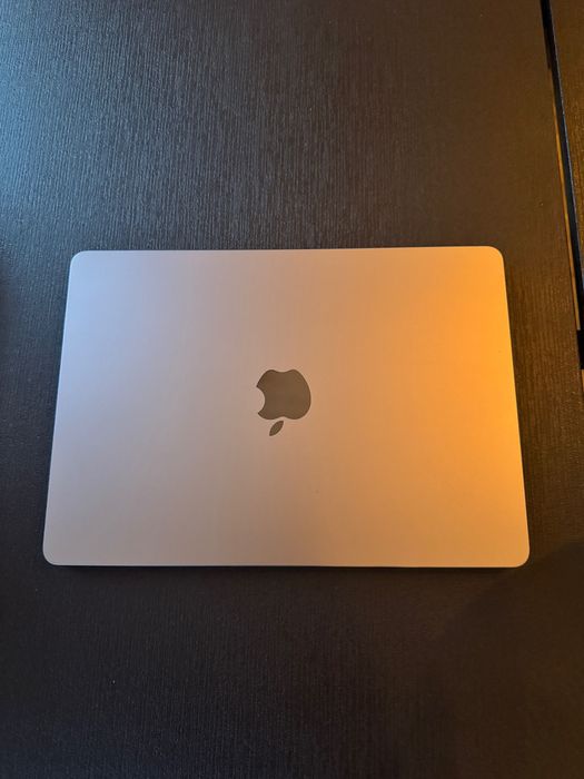 MacBook Air 13” M2, 16GB RAM, 512GB, Space Gray “AZERTY”