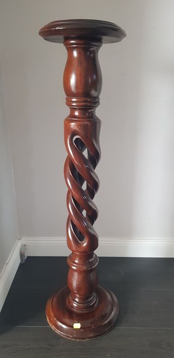 Piedestal/Suport vechi din lemn masiv