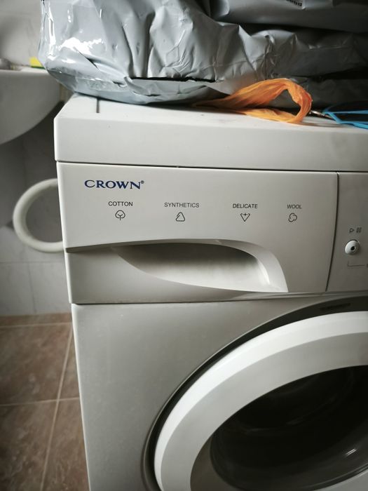 Пералня  марка Crown
