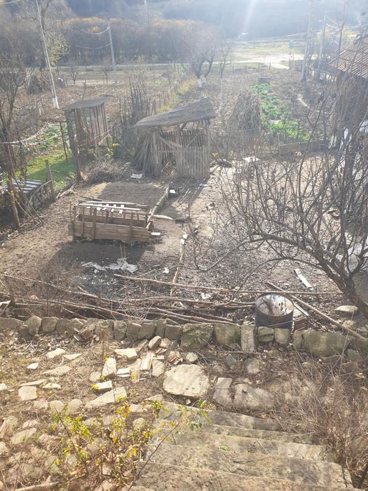 Casa plus teren de vânzare