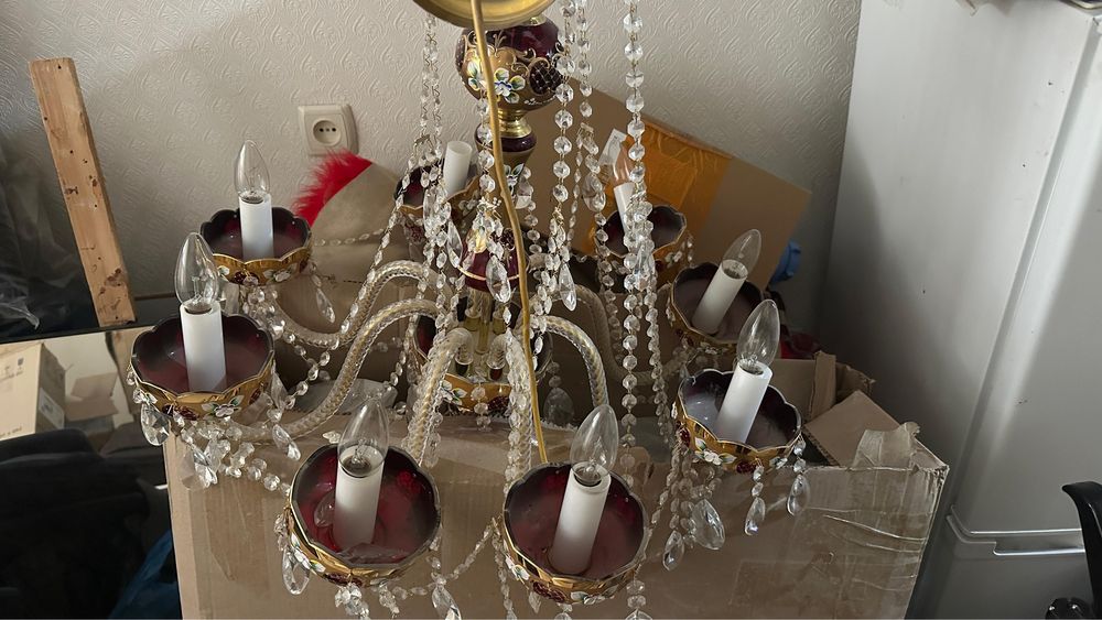 Продам чешский люстру