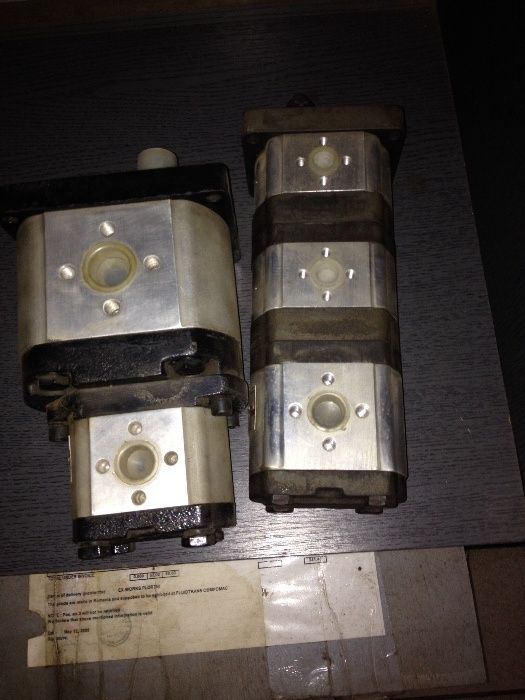 SC PETRO Pompe hidraulice duble STG si DREAPTA orce model Fendi,case,