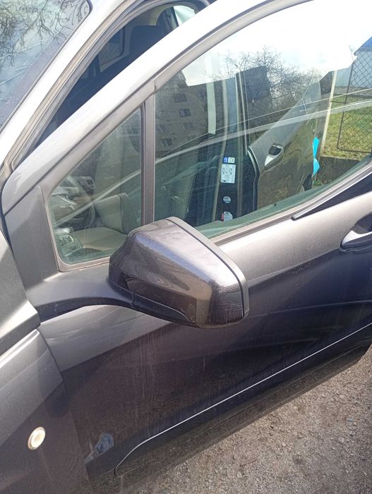 Usa Ford Tourneo Courier 2018. / 3 Fotografii.