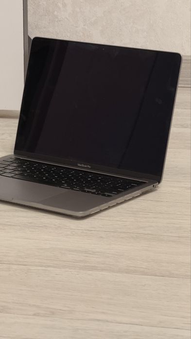 Macbook 13 pro m1
