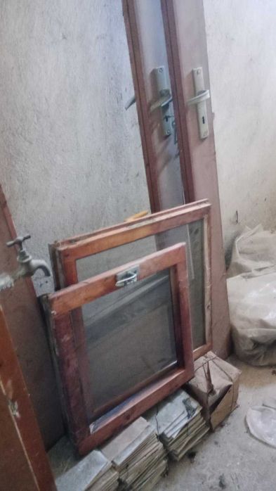 Крила от прозорци - 2 употреба /60 броя/ от 35-49 лв/ броя