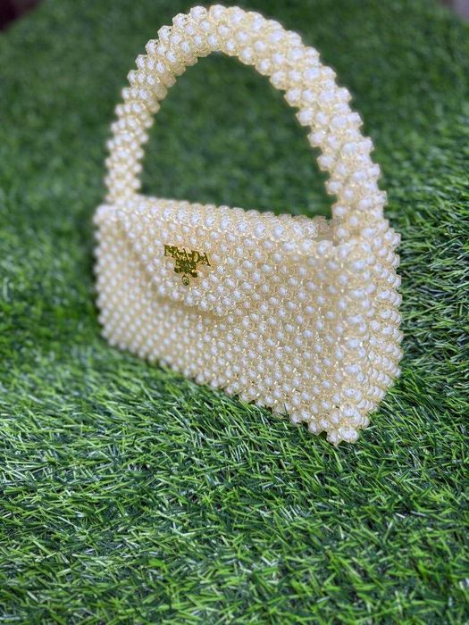 Sumka qolda yasalgan qol mehnati