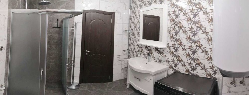 Продава се Тристаен апартамент в Варна, Бриз - 159 кв.м за 2580 €/кв.м - Снимка #20