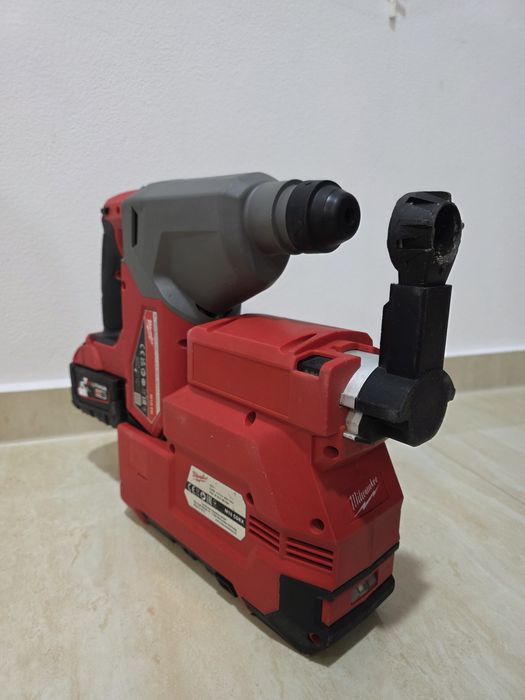 Rotopercutor Milwaukee M18 FH cu aspirator  M18 CDEX