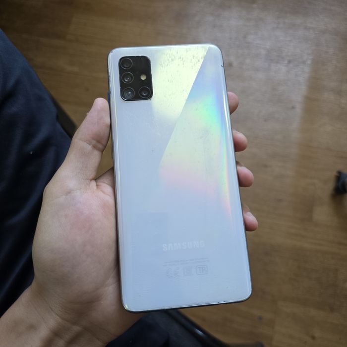 Телефон samsung a50 сатылады