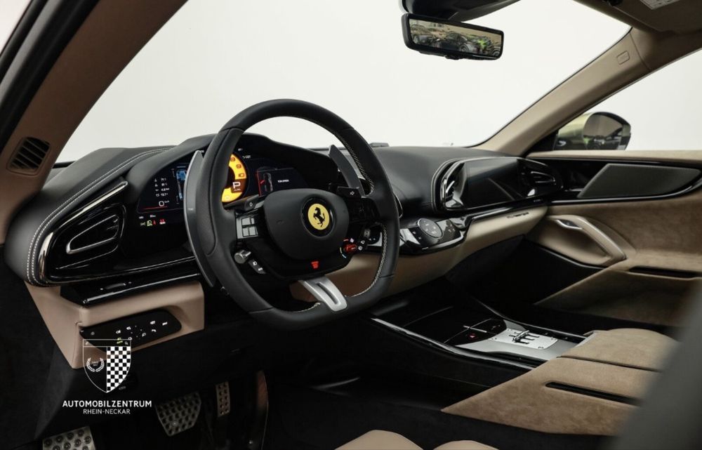 Ferrari Purosangue 2026