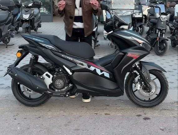 Скутер Lastochka 175 куб. См - рассрочка - кредит