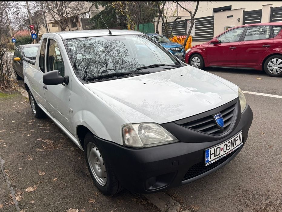 Vând Dacia pickup 2009
