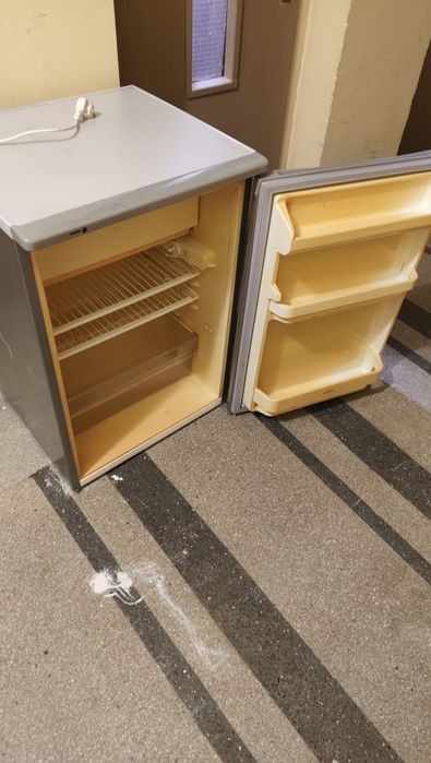 Използван мини хладилник