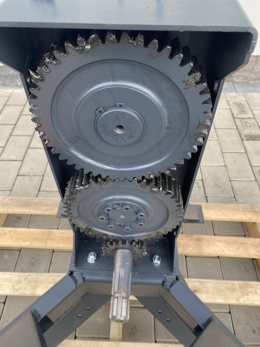 Tocător crengi după tractor MTC 125 PRO