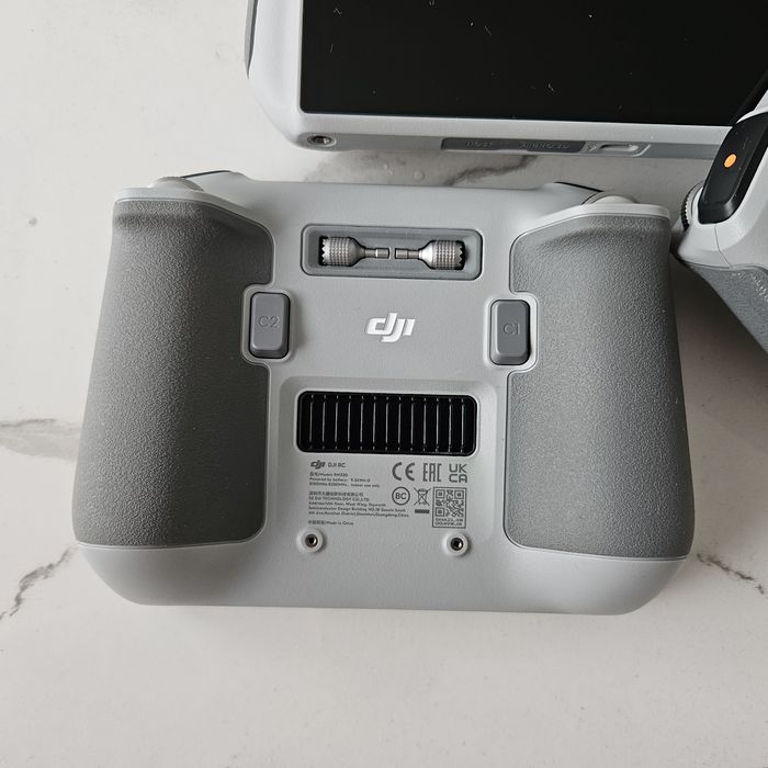 DJI RC R M330 дистанционно управление за дронове Mavic 3/pro/classic mini 3/pro Air2S като ново