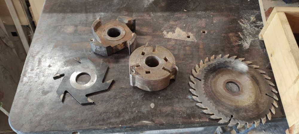 Дърводелска трифазна фреза