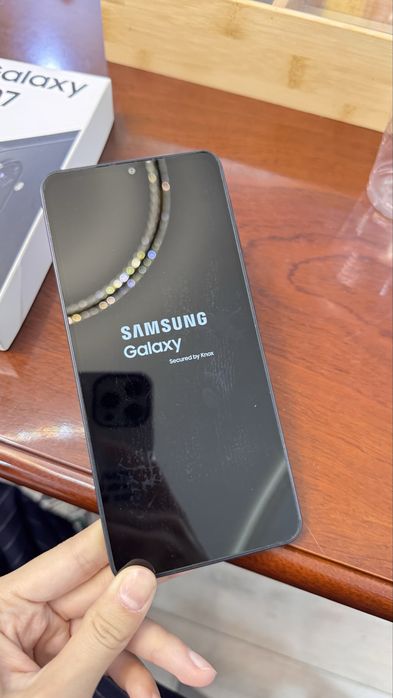 Продам Samsung A07