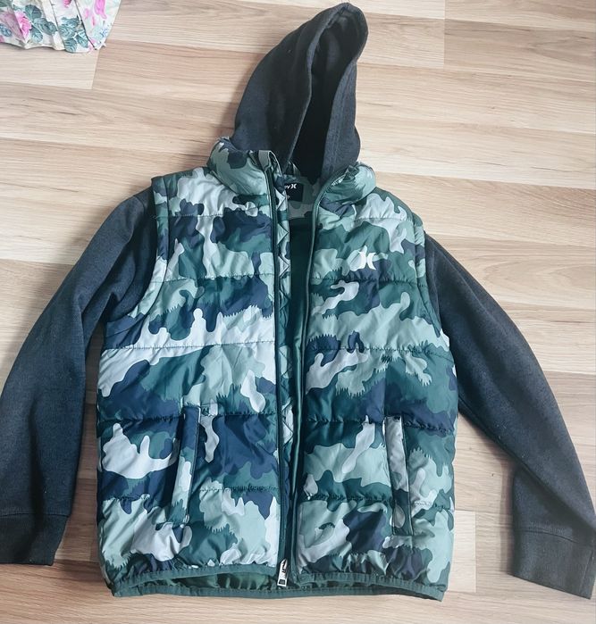 Детски елек с блуза