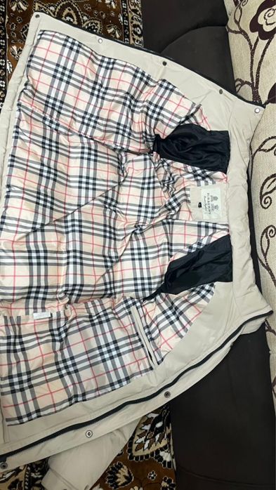 Куртка Berberry.