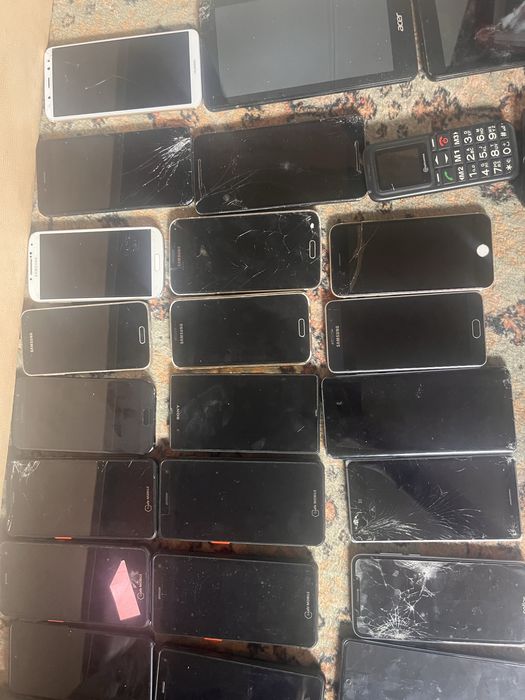 Telefoane de piese