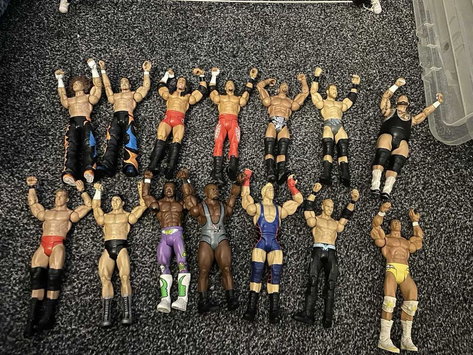 WWE фигурки екшън фигури action figures wrestling разпродажба колекция