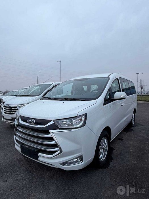 Jac M4 люкс минивен