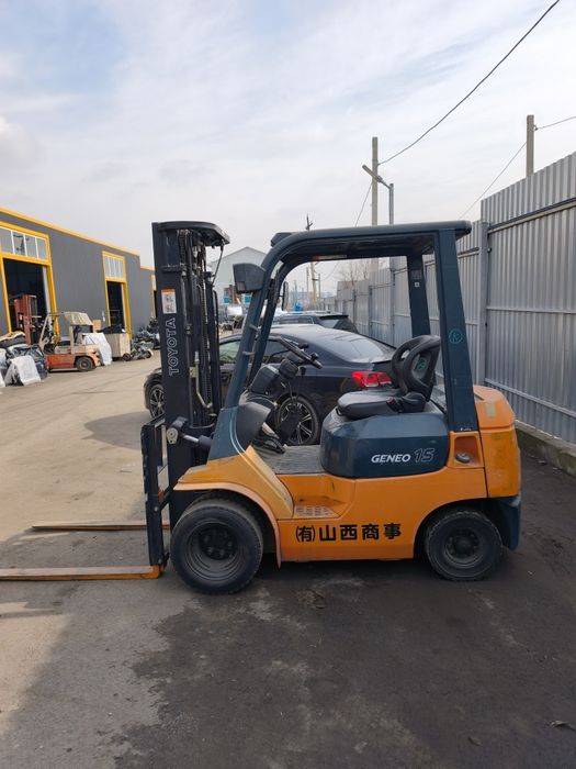 Вилочный погрузчик кара 1.5 тонна