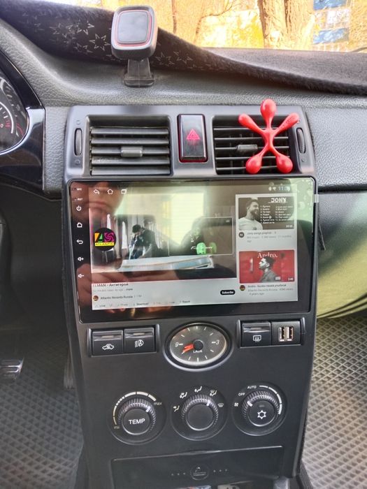 Продам хорошую машину