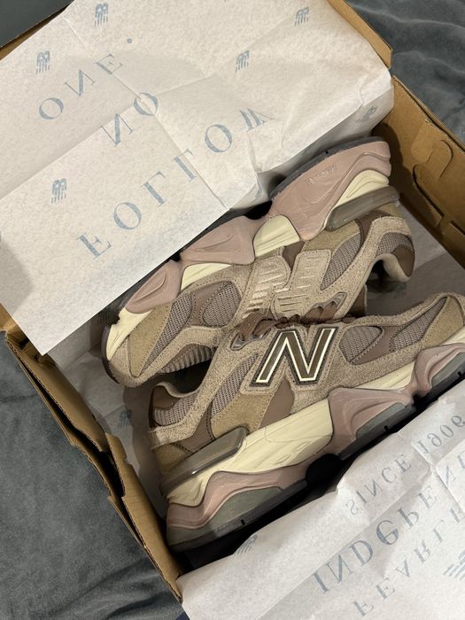 Adidasi  New Balance 9060