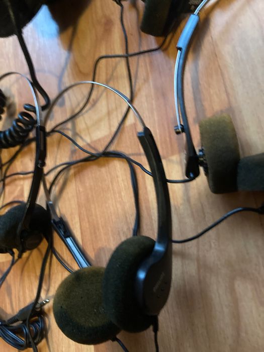 5 bucăți căști audio vintage BST SH-25 și Philips Walkman