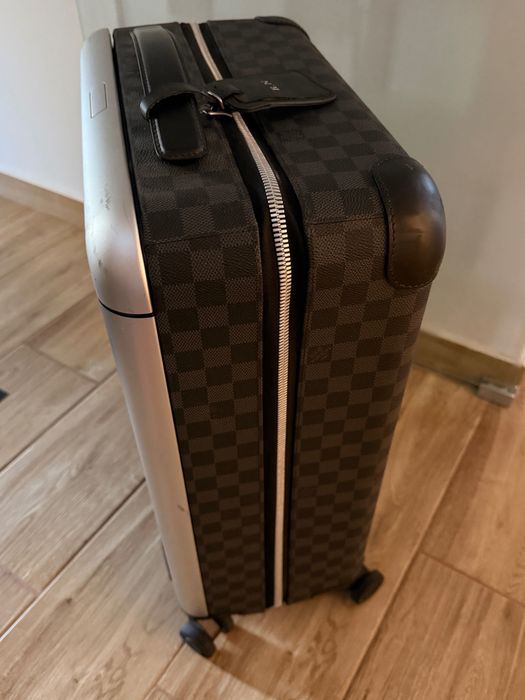 Valiza de mana Louise Vuitton