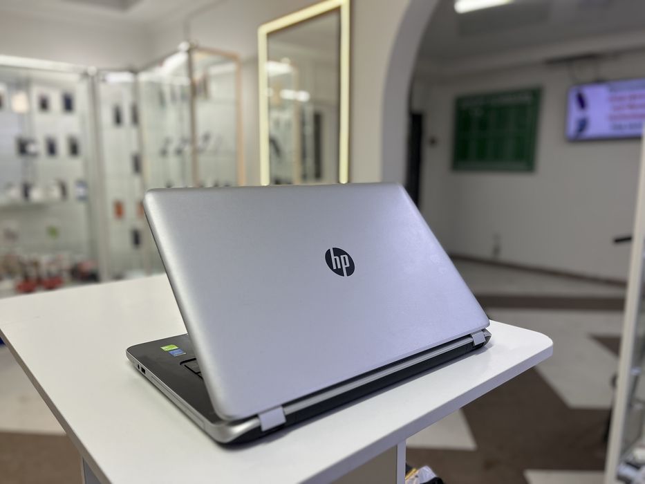 Ноутбук HP Pavilion