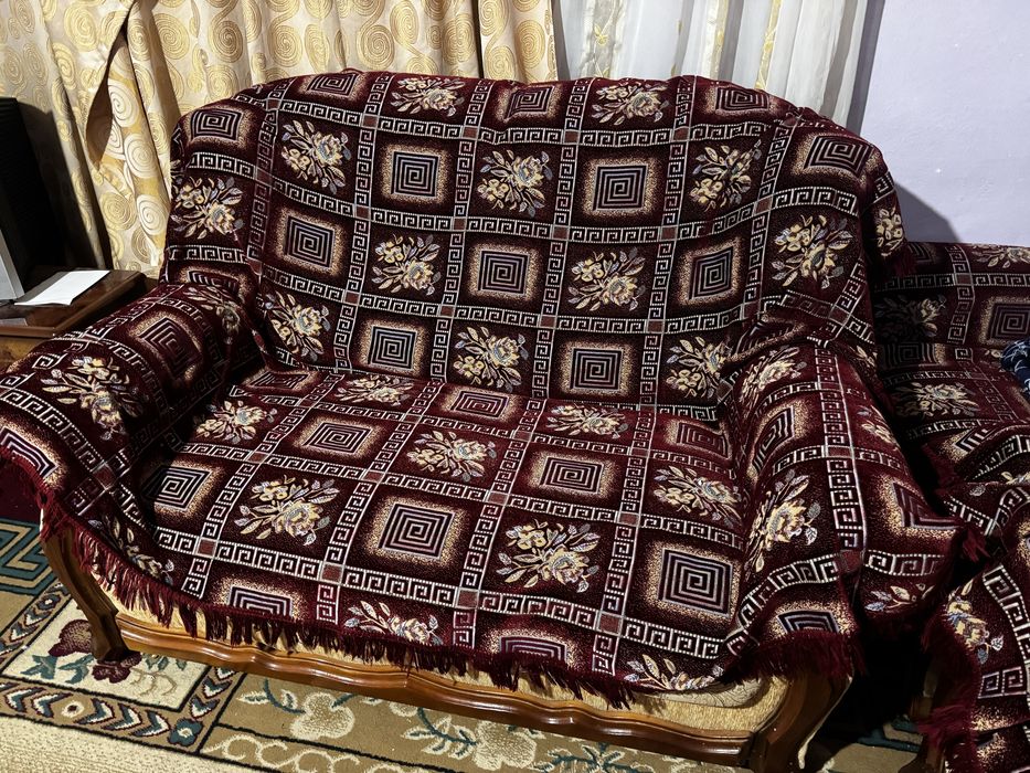 Диван с креслами