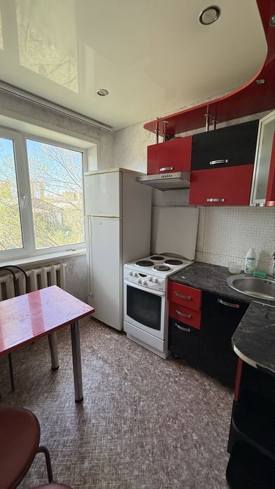 Продаю квартиру 1 комнатуню