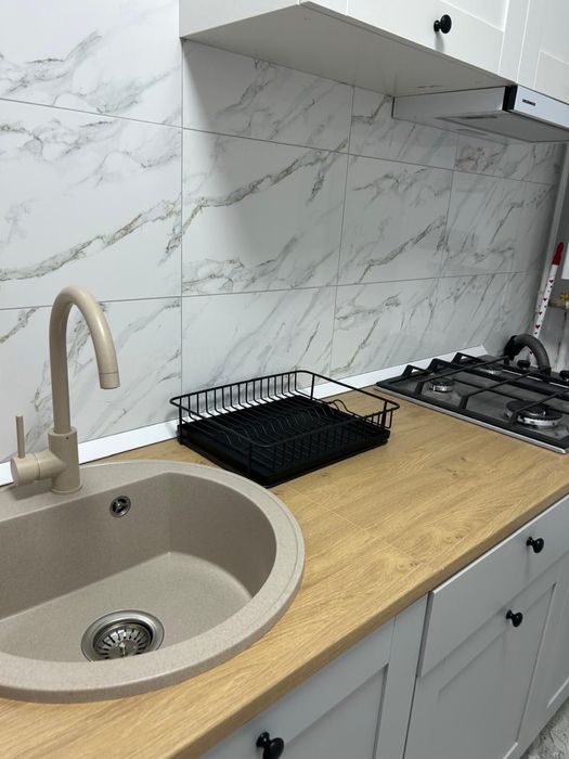 Garsoniera noua de inchiriat