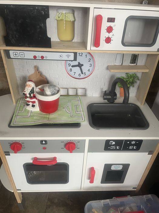 Vand mobila bucatarie