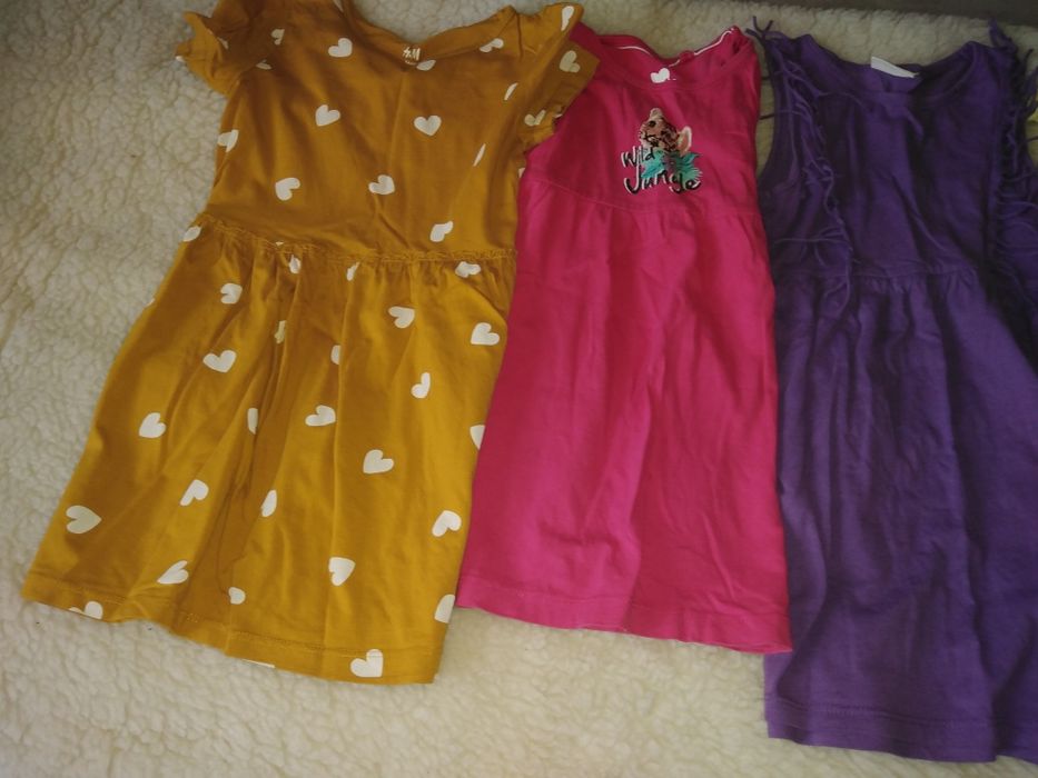 Продавам детски дрешки 4 до 6г